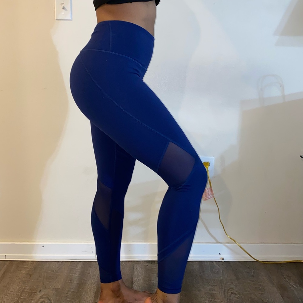 PINK ultimate leggings in royal blue